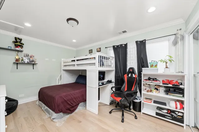 $398,500 | 6315 West 83rd Place, Burbank, IL 60459