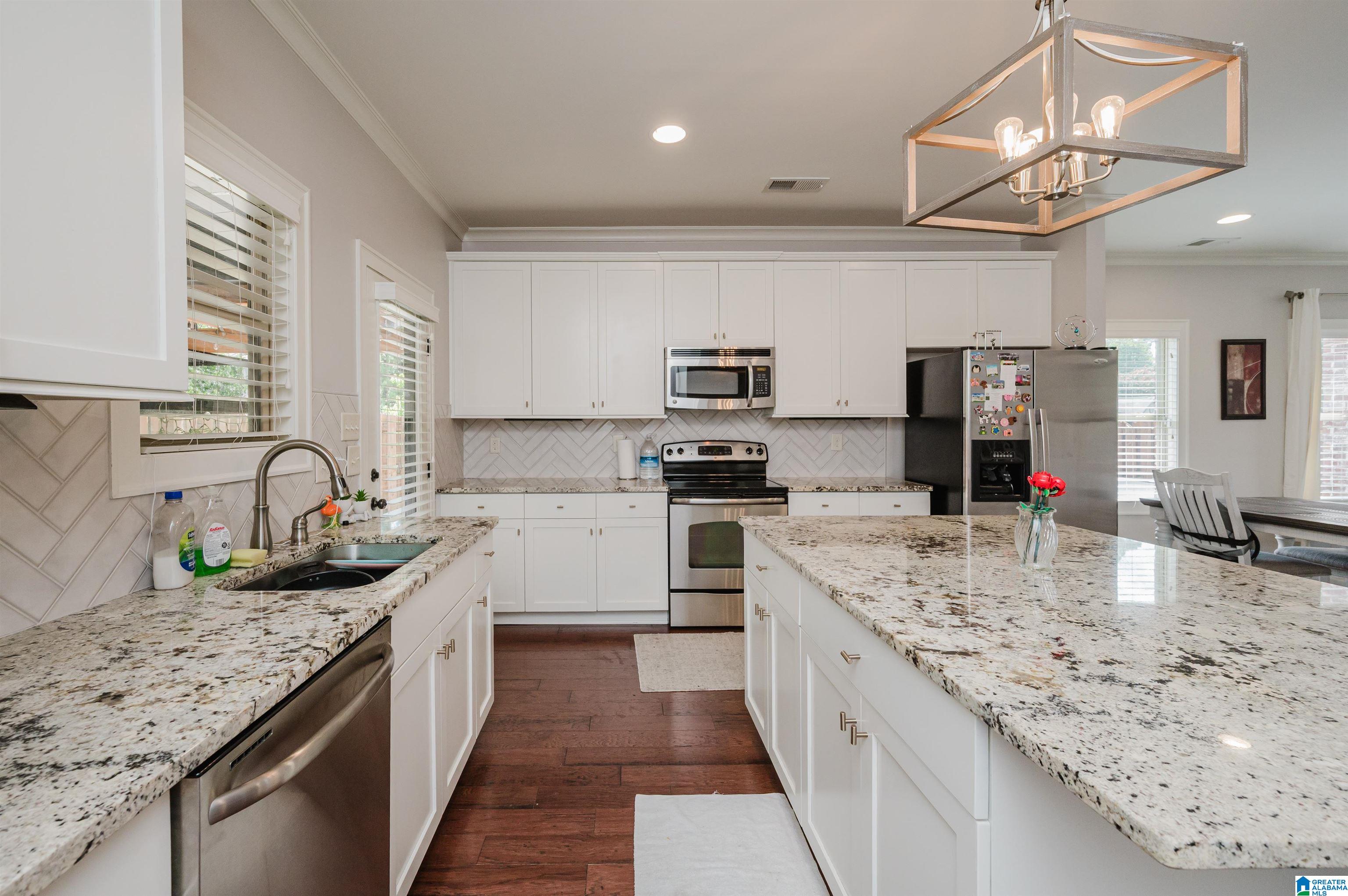 1586 Chace Way Birmingham, AL 35244 - Photo 14 of 40
