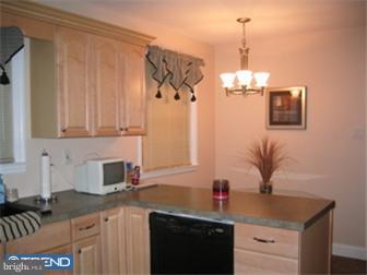 45 Peace Valley Road Chalfont, PA 18914 - Photo 4 of 8 Kitchen