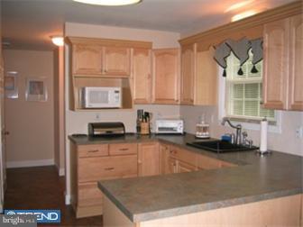 45 Peace Valley Road Chalfont, PA 18914 - Photo 6 of 8 Kitchen