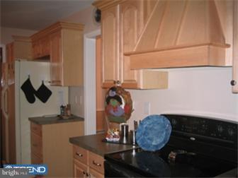 45 Peace Valley Road Chalfont, PA 18914 - Photo 7 of 8 Kitchen