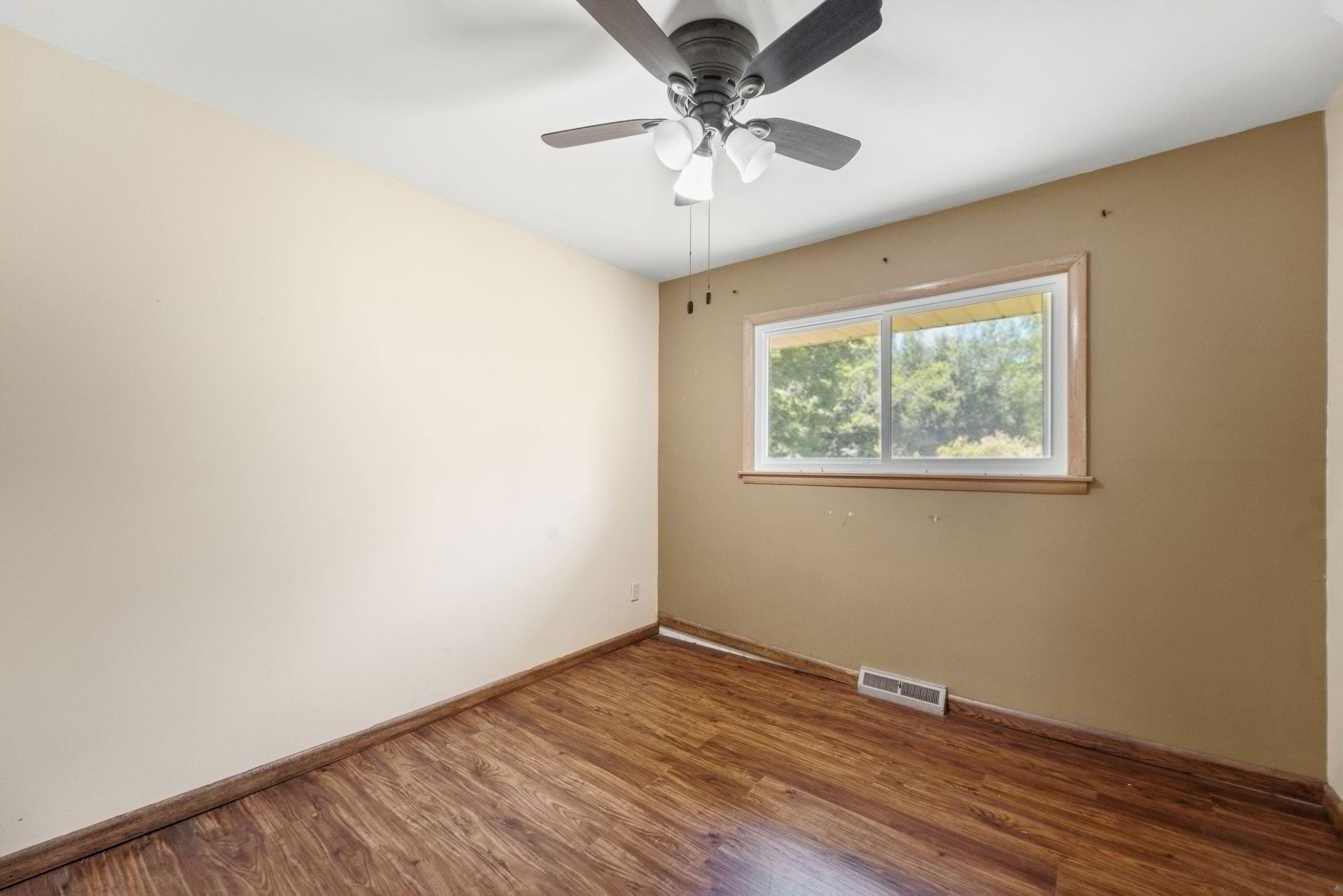 11801 West Appleton Avenue Milwaukee, WI 53224 - Photo 14 of 26 Bedroom 1 v1