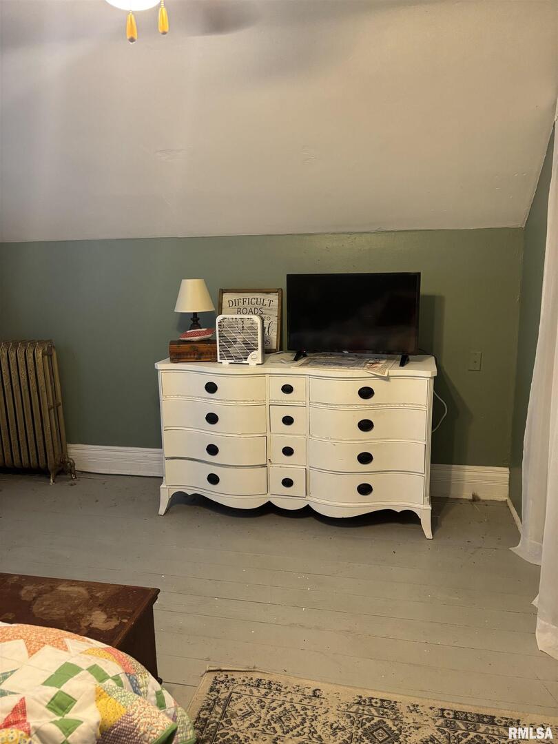 417 Northeast 2nd Avenue Galva, IL 61434 - Photo 45 of 62 a view of a bed in a bedroom