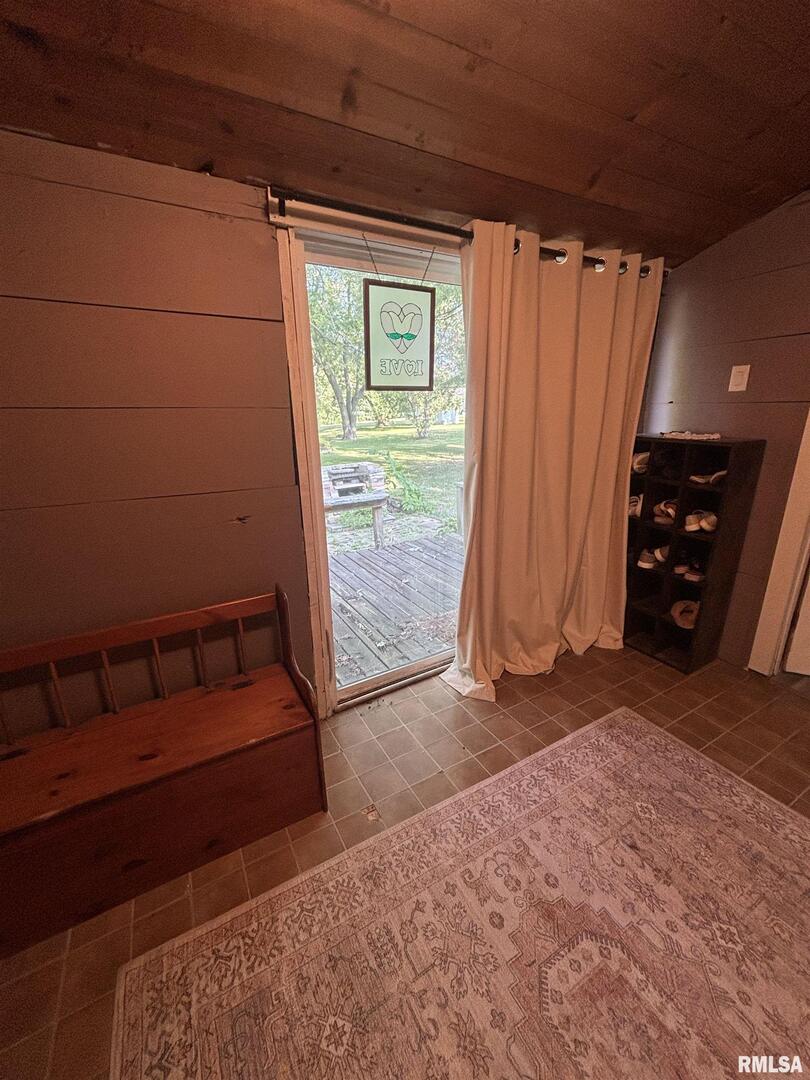 417 Northeast 2nd Avenue Galva, IL 61434 - Photo 51 of 62 a view of a room with furniture and a window