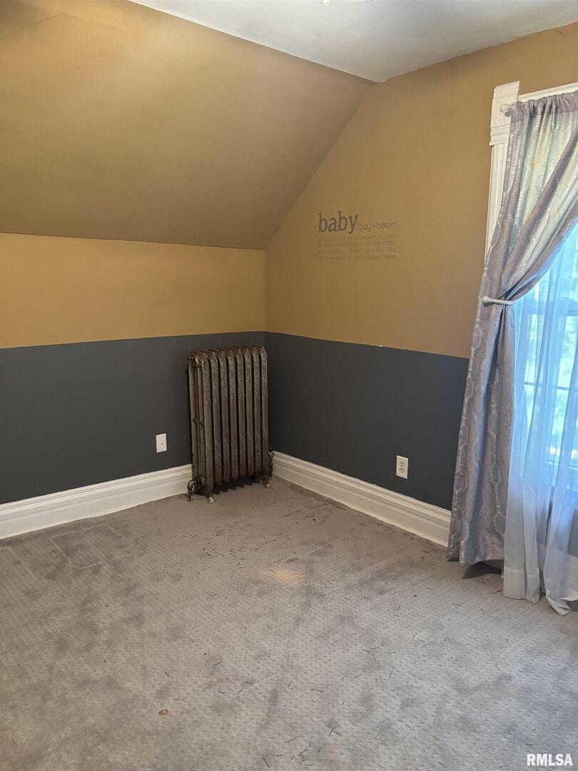 417 Northeast 2nd Avenue Galva, IL 61434 - Photo 55 of 62 an empty room with windows