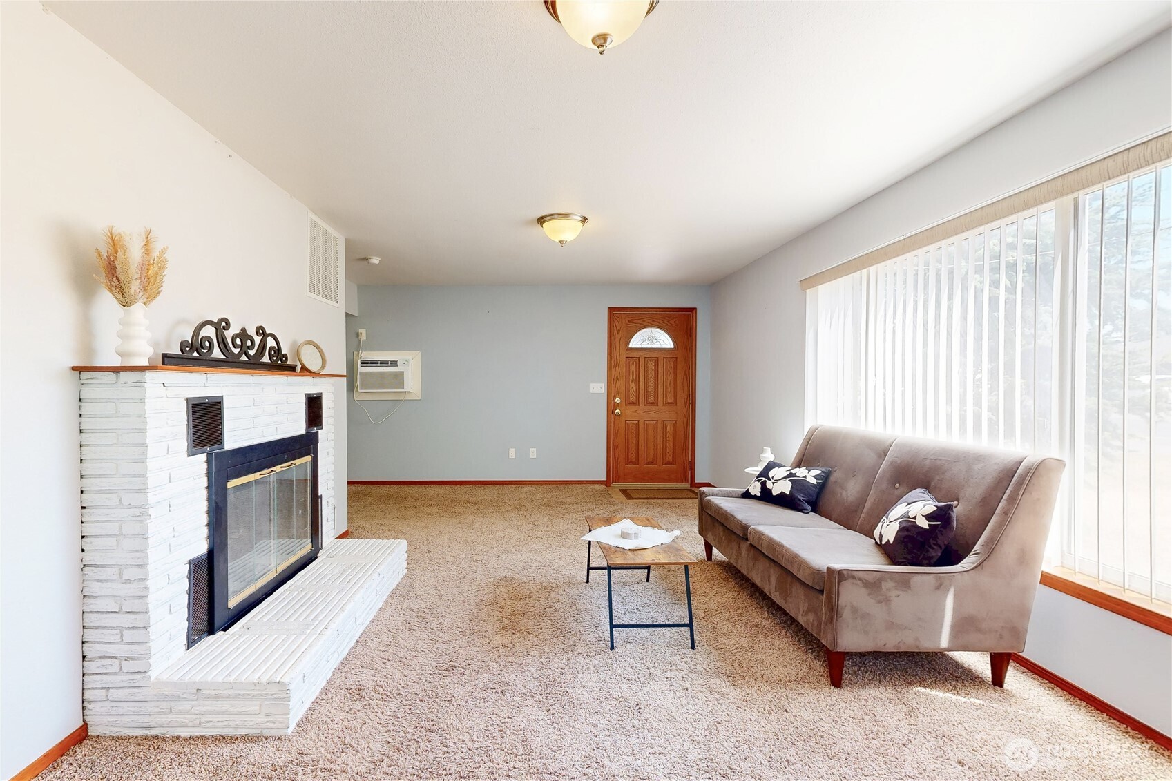 735 Northeast Spitzenberg Street College Place, WA 99324 - Photo 6 of 34
