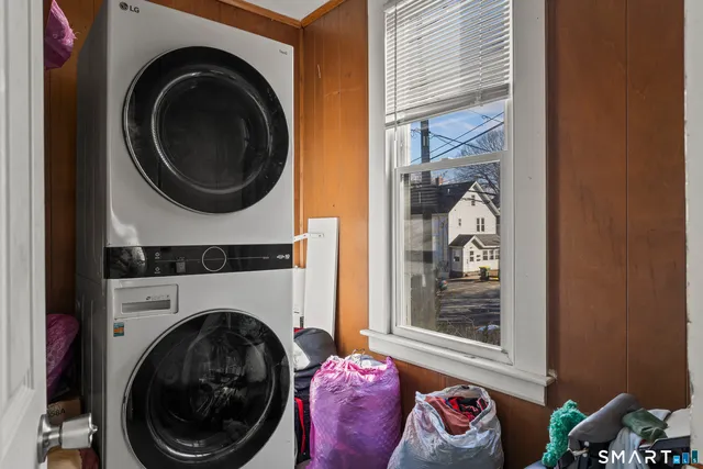 $395,900 | 316 Wilson Street, Waterbury, CT 06708