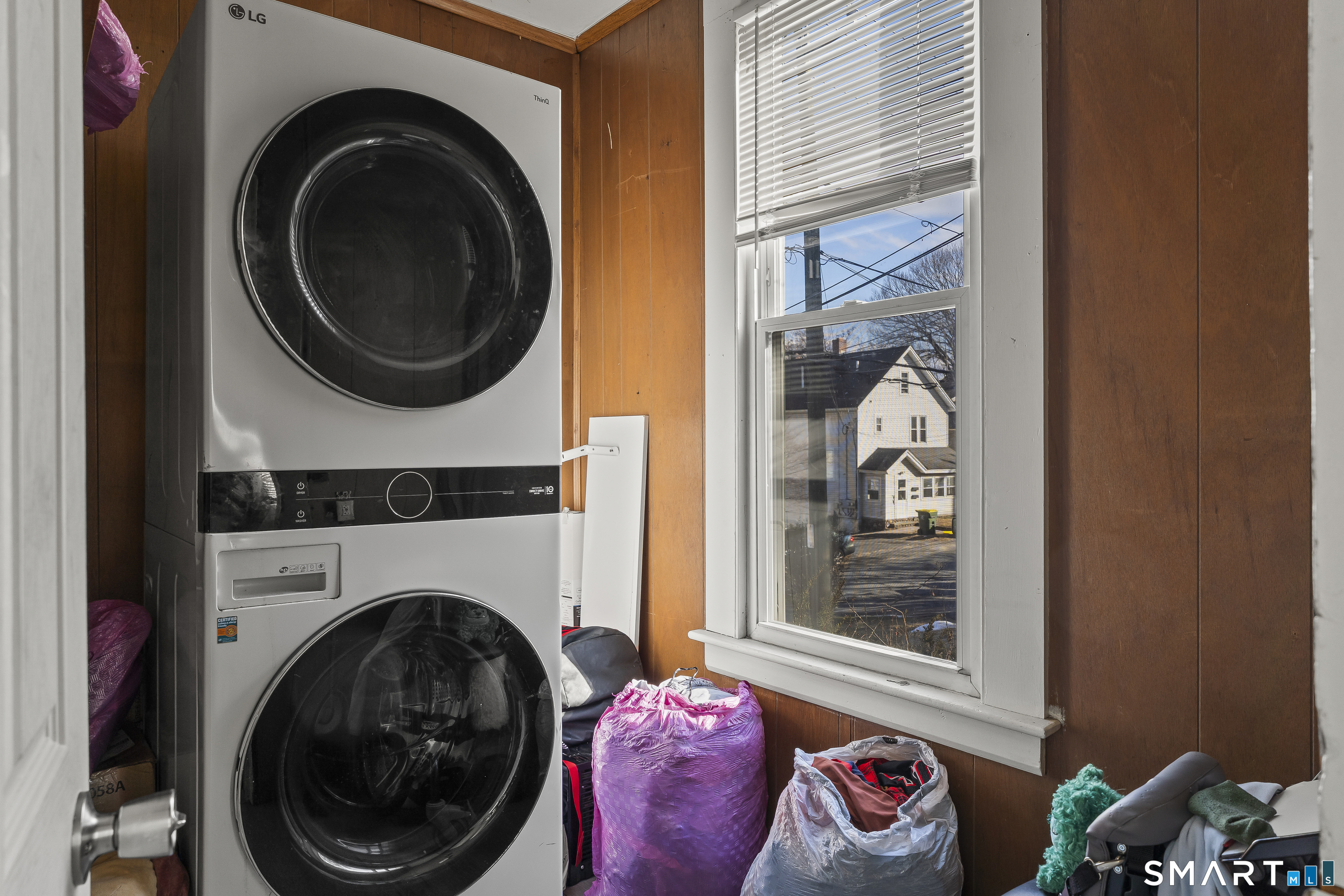 316 Wilson Street Waterbury, CT 06708 - Photo 11 of 35