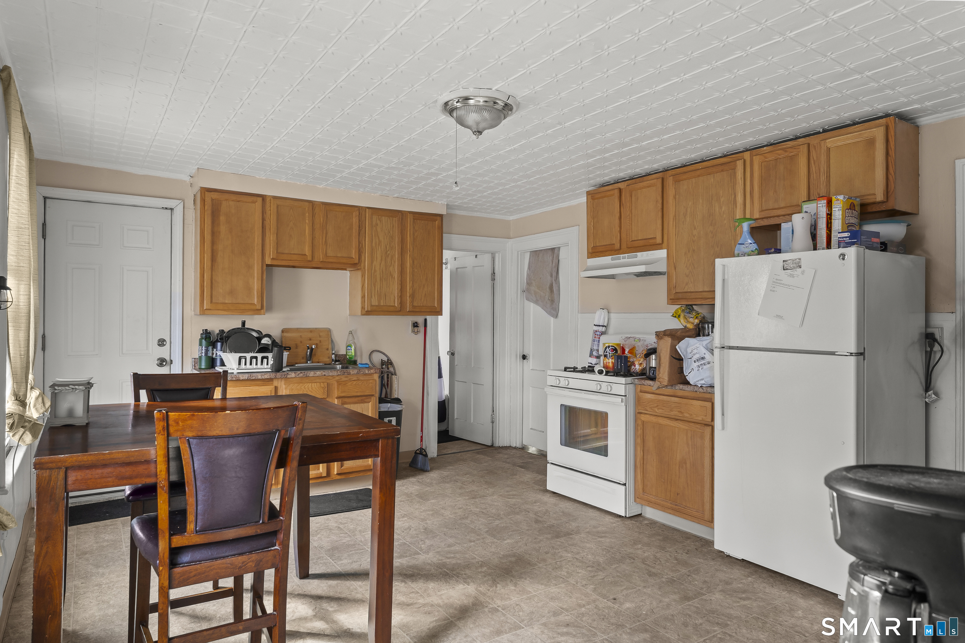 316 Wilson Street Waterbury, CT 06708 - Photo 21 of 35