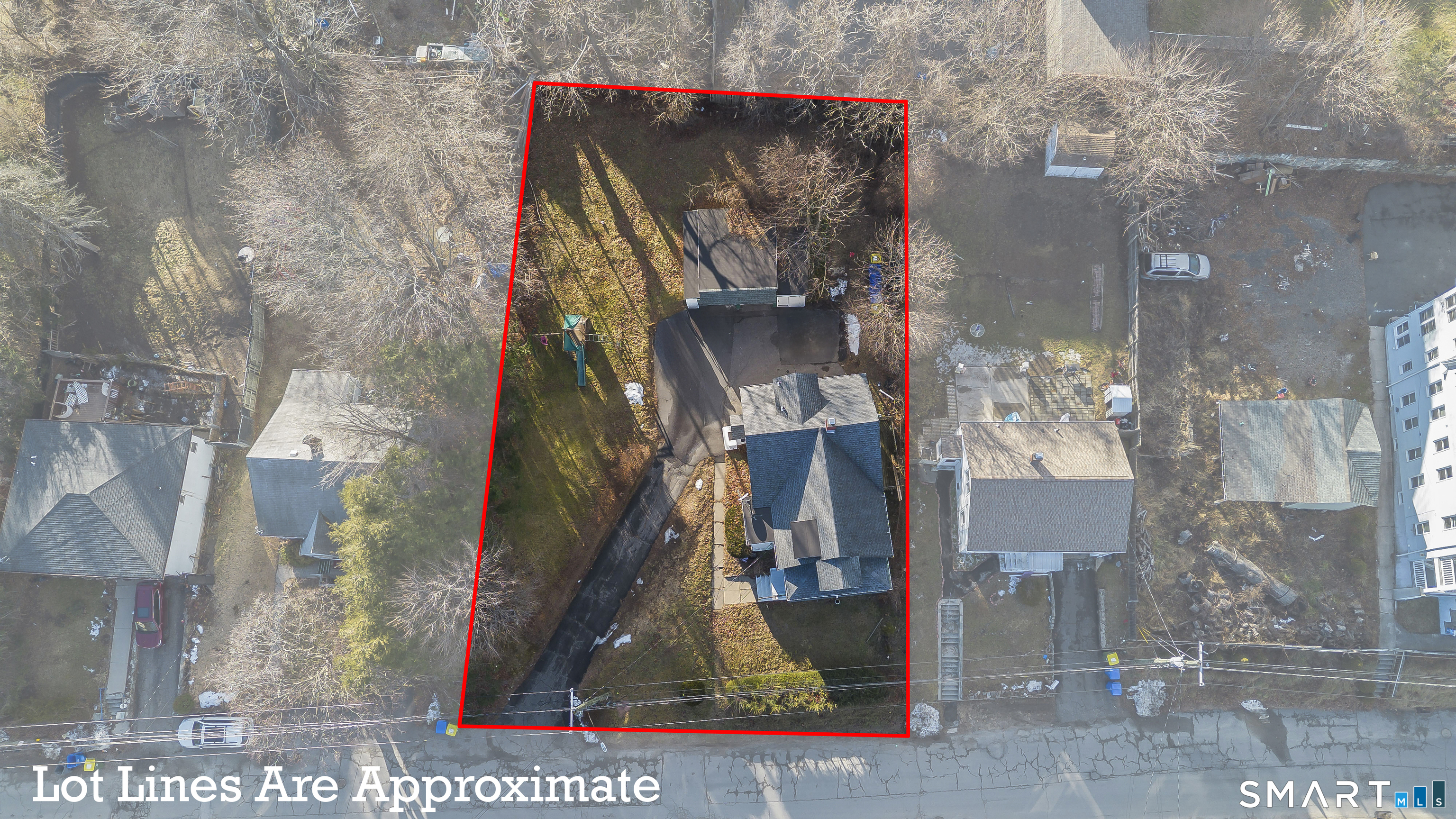 316 Wilson Street Waterbury, CT 06708 - Photo 3 of 35