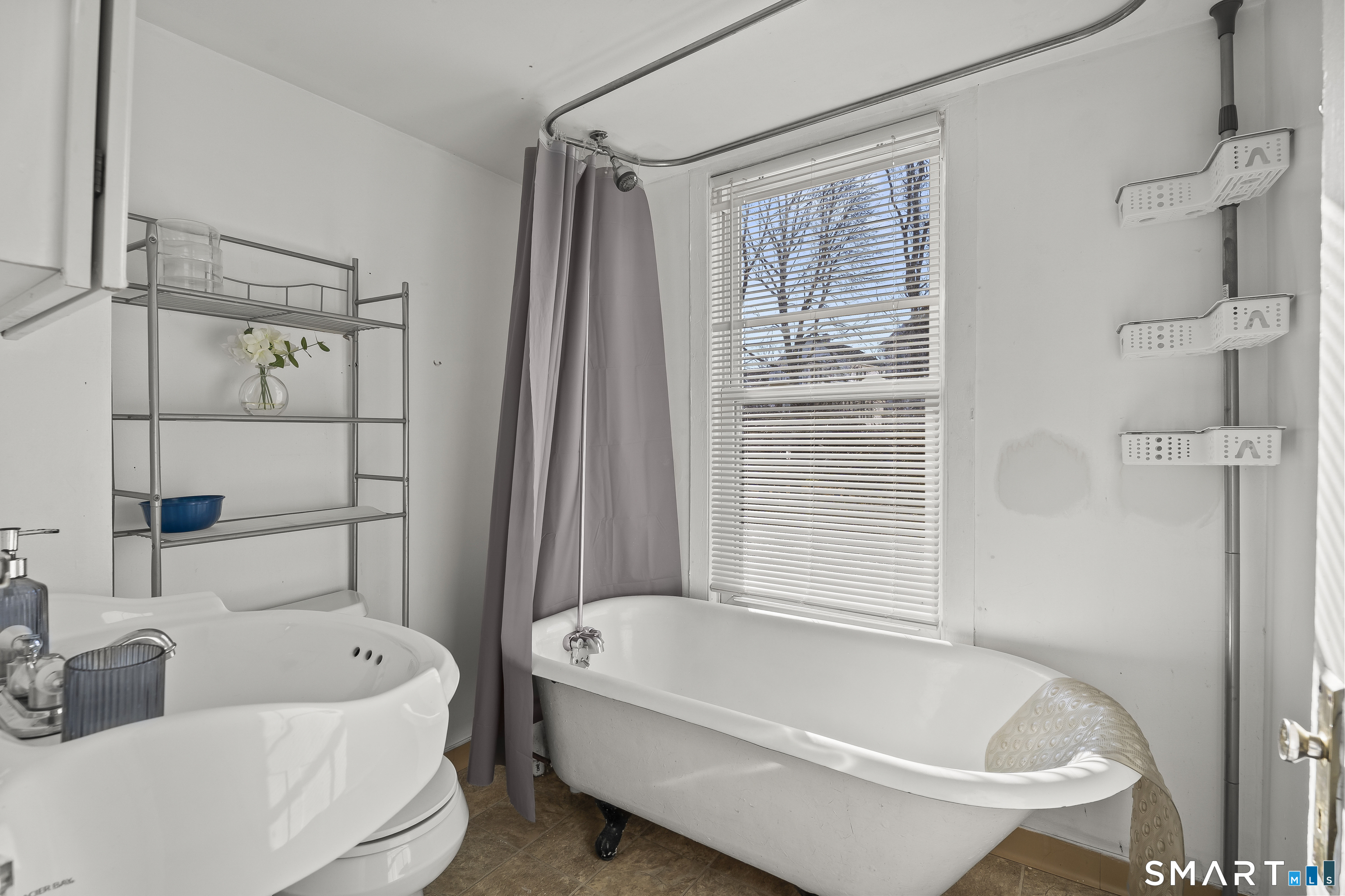 316 Wilson Street Waterbury, CT 06708 - Photo 31 of 35