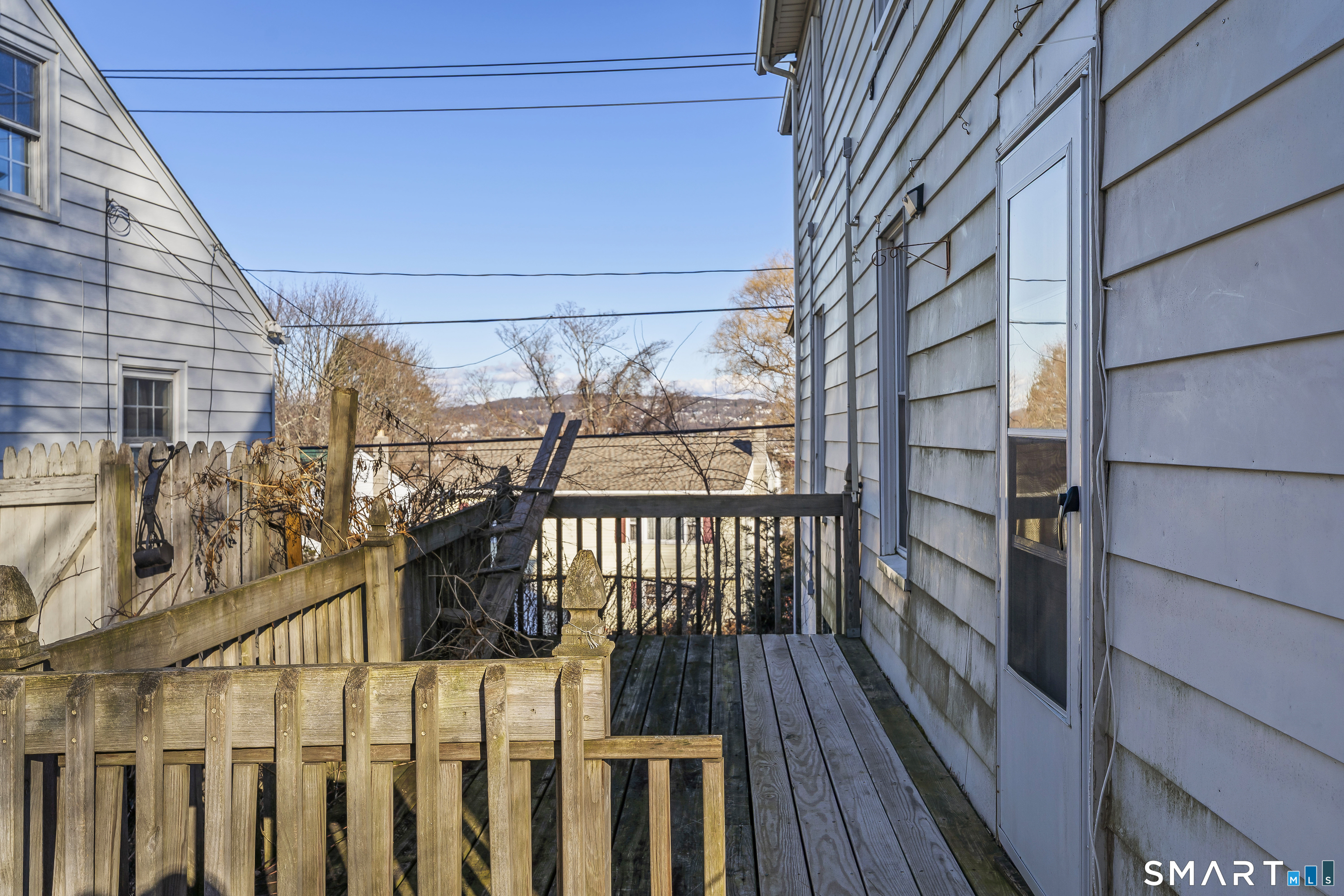 316 Wilson Street Waterbury, CT 06708 - Photo 5 of 35