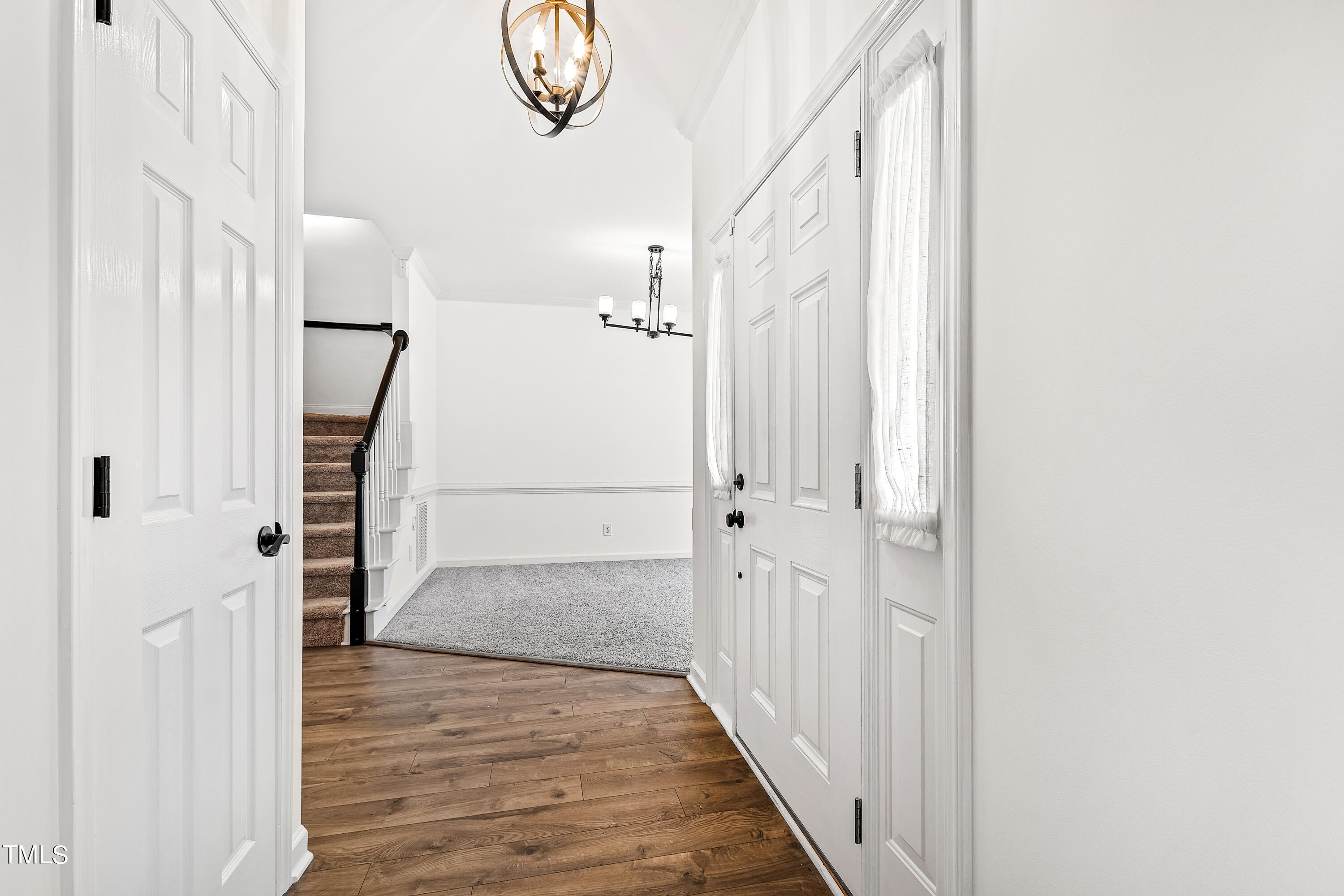 4305 Riverport Road Raleigh, NC 27616 - Photo 4 of 43 FoyerB