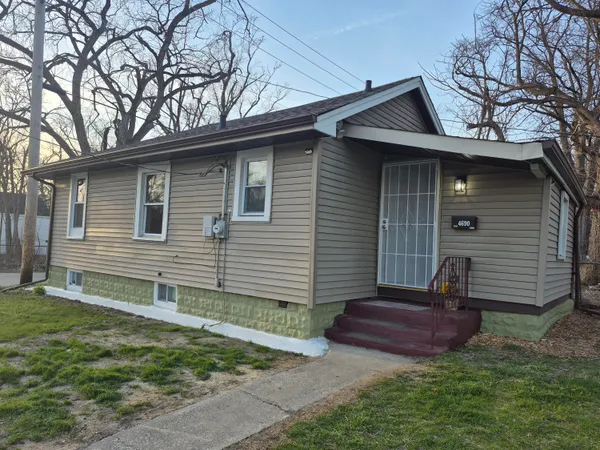 $126,890 | 4690 Delaware Street, Gary, IN 46409