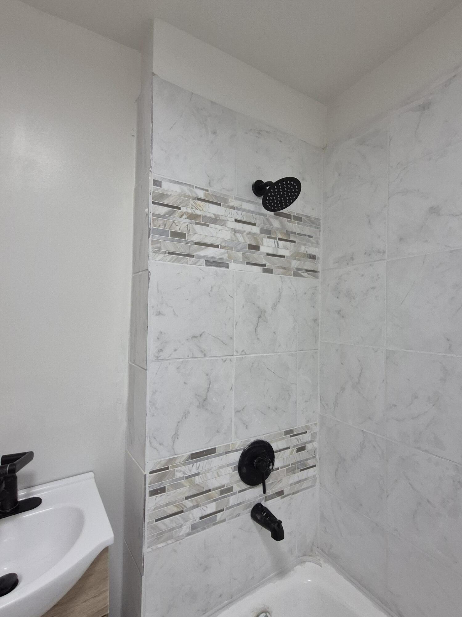 4690 Delaware Street Gary, IN 46409 - Photo 8 of 16 1500x2000