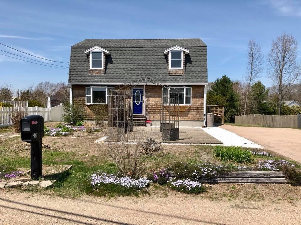 20 South Woody Hill Road Westerly, RI 02891 - Photo 1 of 34 Gallery Image 1