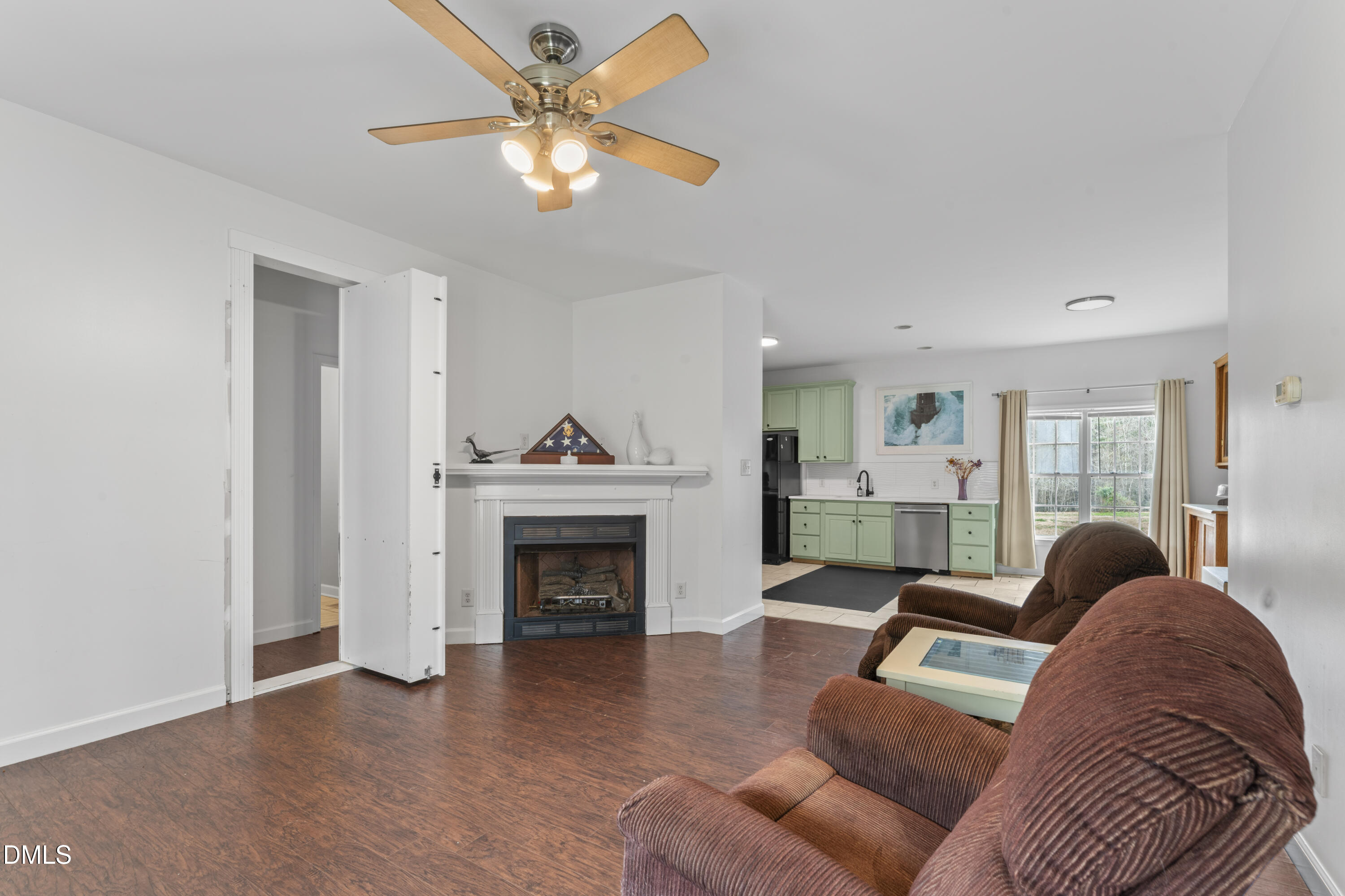 70 Harrison Street Zebulon, NC 27597 - Photo 11 of 47 photos_high_resolution_DSC01010