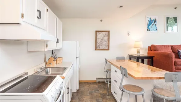 $389,000 | 8 Sunrise Drive, Unit A115, Newry, ME 04261