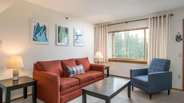 $389,000 | 8 Sunrise Drive, Unit A115, Newry, ME 04261