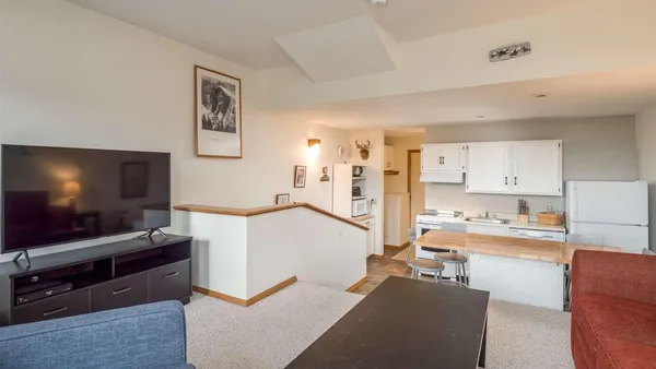 $389,000 | 8 Sunrise Drive, Unit A115, Newry, ME 04261