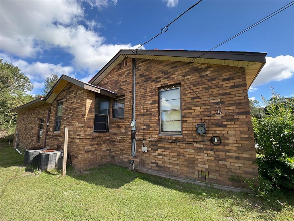 813 Weeks Lane Lake Charles, LA 70607 - Photo 3 of 17