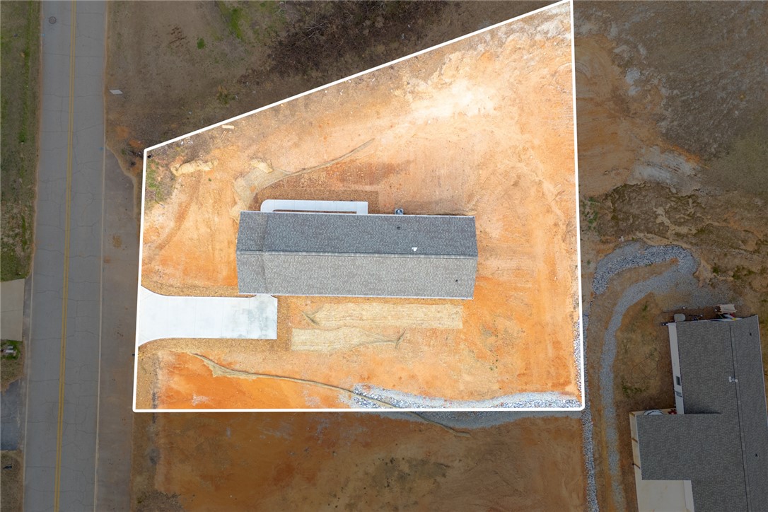 115 Riley Street Westminster, SC 29693 - Photo 42 of 46 An aerial perspective reveals the structure and layout of this property.