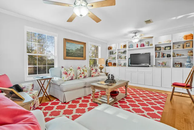 $529,000 | 1522 North Avalon Circle, Charleston, SC 29407