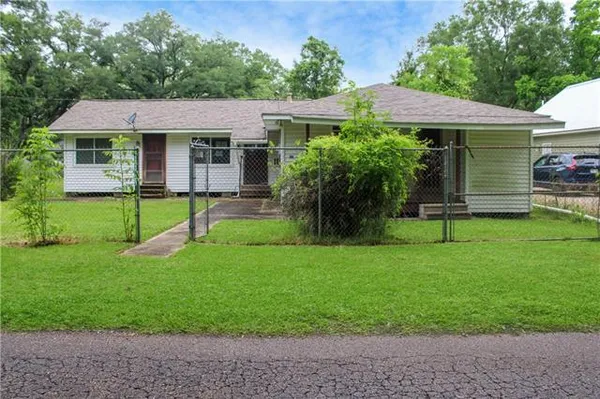 $84,000 | 314 East 33rd Avenue, Covington, LA 70433