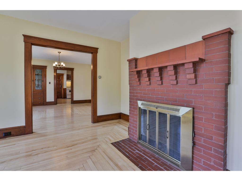708 Maple Street Manchester, NH 03104 - Photo 11 of 36 Gallery Image 11