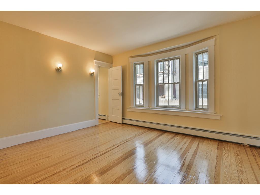 708 Maple Street Manchester, NH 03104 - Photo 15 of 36 Gallery Image 15