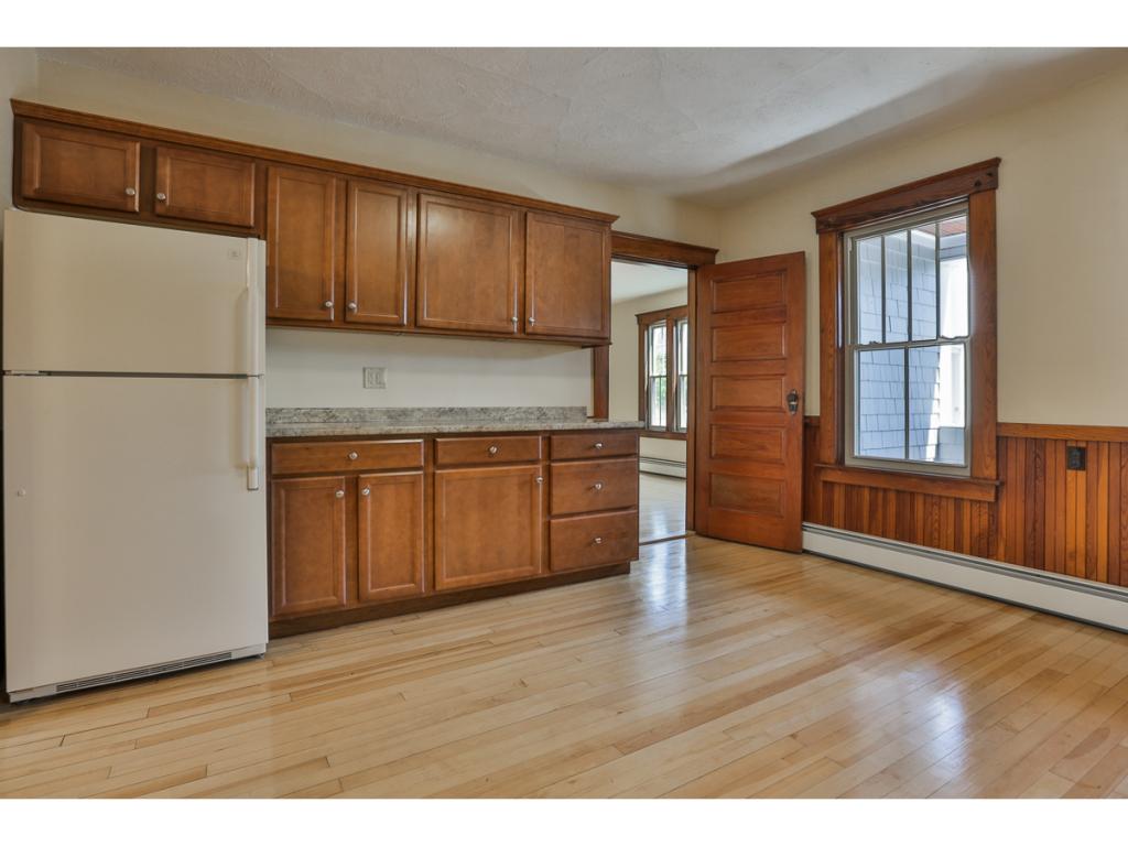 708 Maple Street Manchester, NH 03104 - Photo 17 of 36 Gallery Image 17