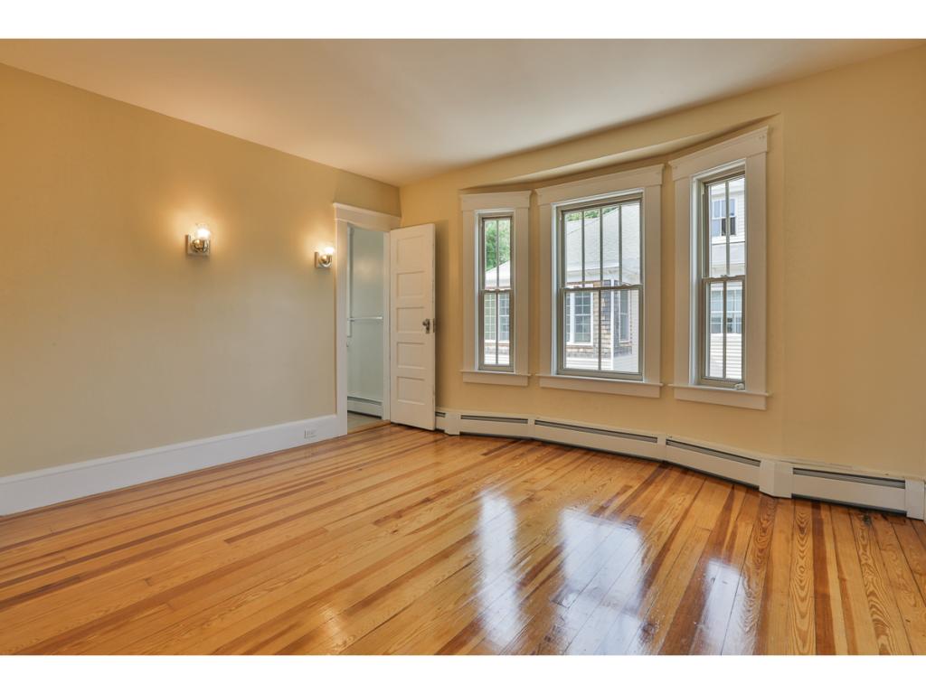 708 Maple Street Manchester, NH 03104 - Photo 25 of 36 Gallery Image 25