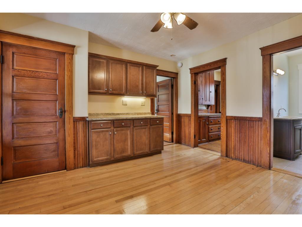 708 Maple Street Manchester, NH 03104 - Photo 29 of 36 Gallery Image 29