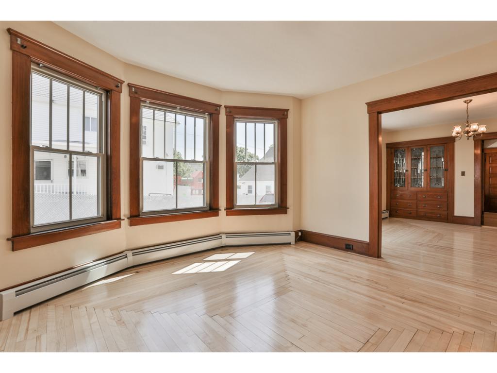 708 Maple Street Manchester, NH 03104 - Photo 10 of 36 Gallery Image 10