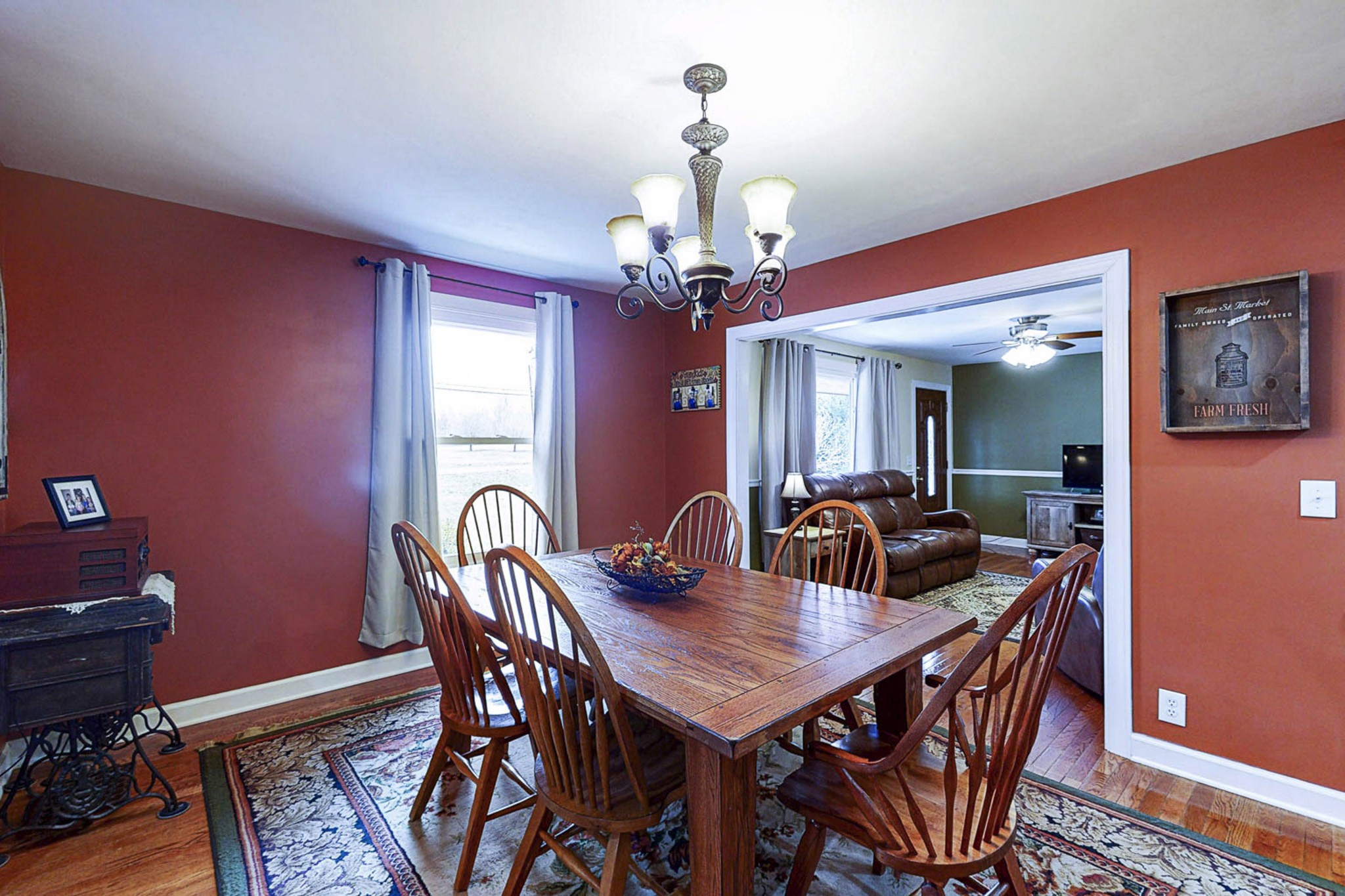 283 Marlin Road White House, TN 37188 - Photo 4 of 31 Gallery Image 4