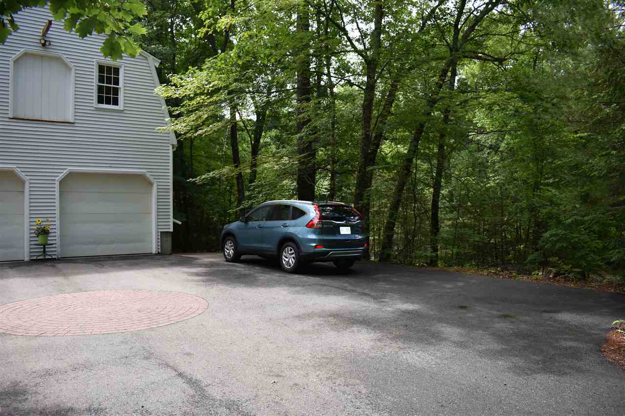 109 Kilrea Road Derry, NH 03038 - Photo 2 of 27