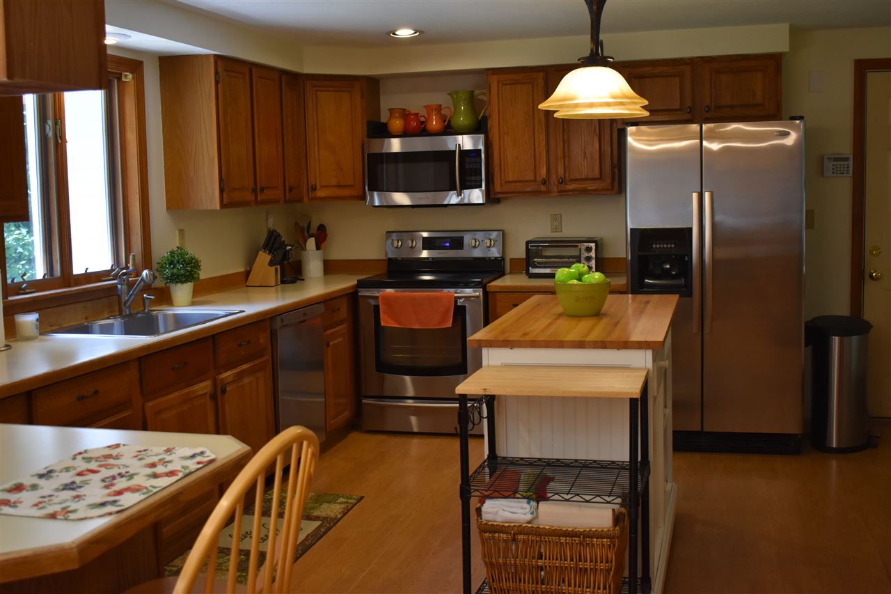 109 Kilrea Road Derry, NH 03038 - Photo 7 of 27