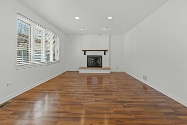 $535,000 | 16527 Orange Avenue, Orland Park, IL 60467