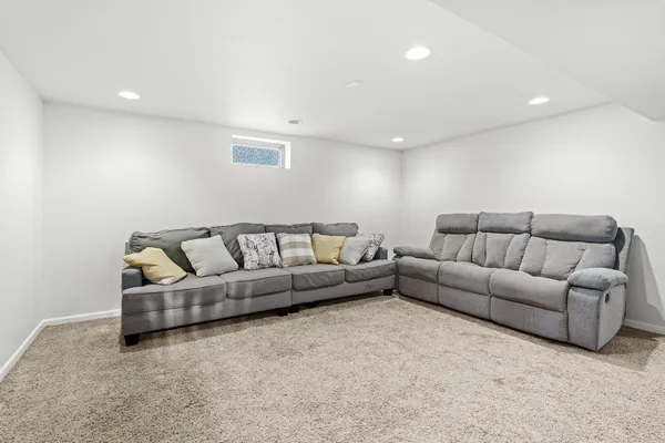 $535,000 | 16527 Orange Avenue, Orland Park, IL 60467