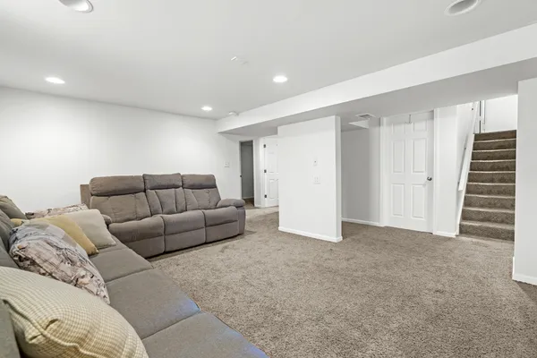 $535,000 | 16527 Orange Avenue, Orland Park, IL 60467