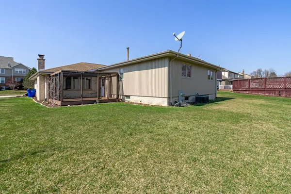 $535,000 | 16527 Orange Avenue, Orland Park, IL 60467