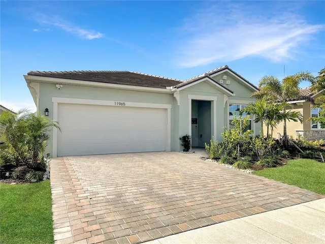 $3,500 | 11965 Bohemian Place, Venice, FL 34293