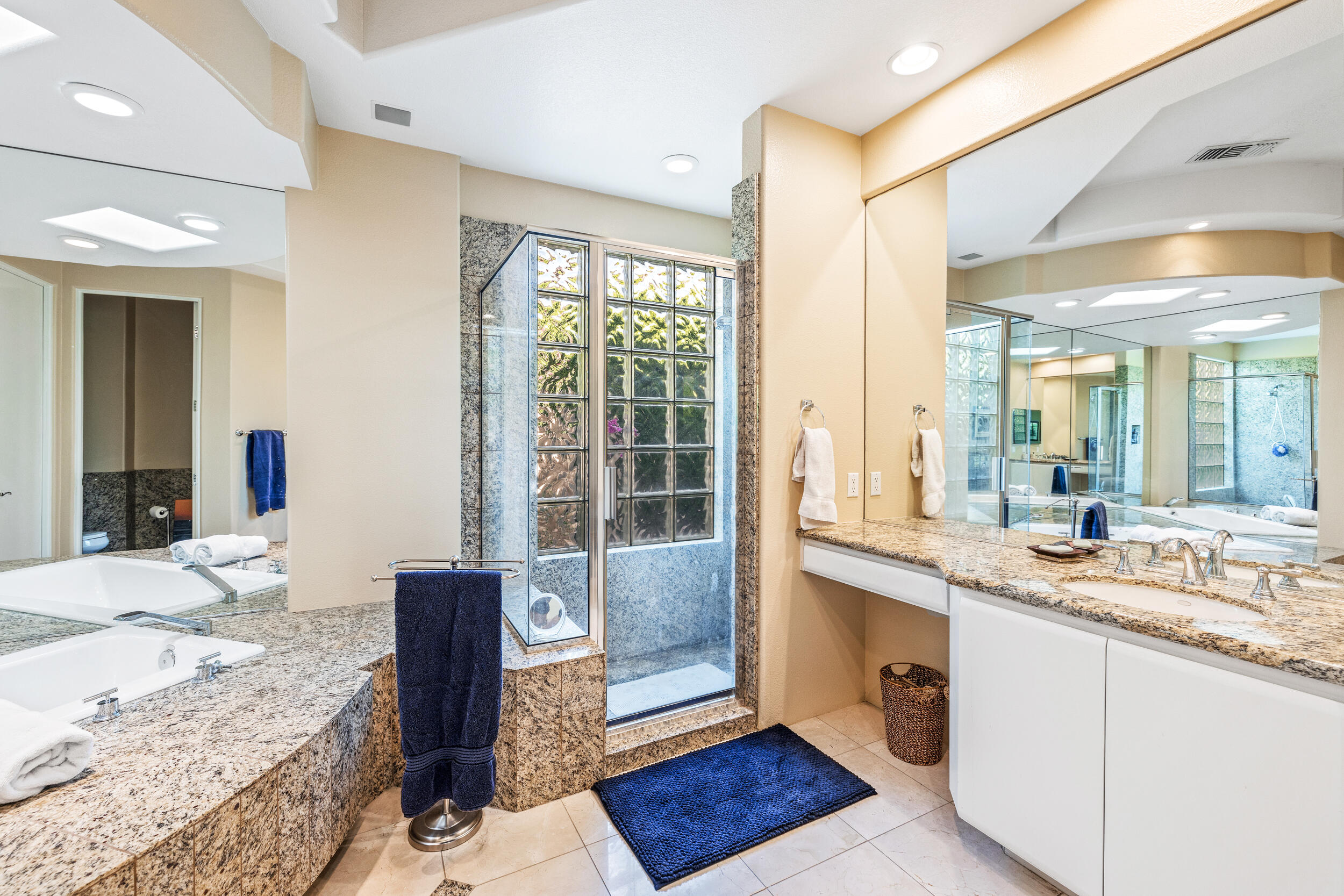 217 Loch Lomond Road Rancho Mirage, CA 92270 - Photo 22 of 49 2Z7A3525