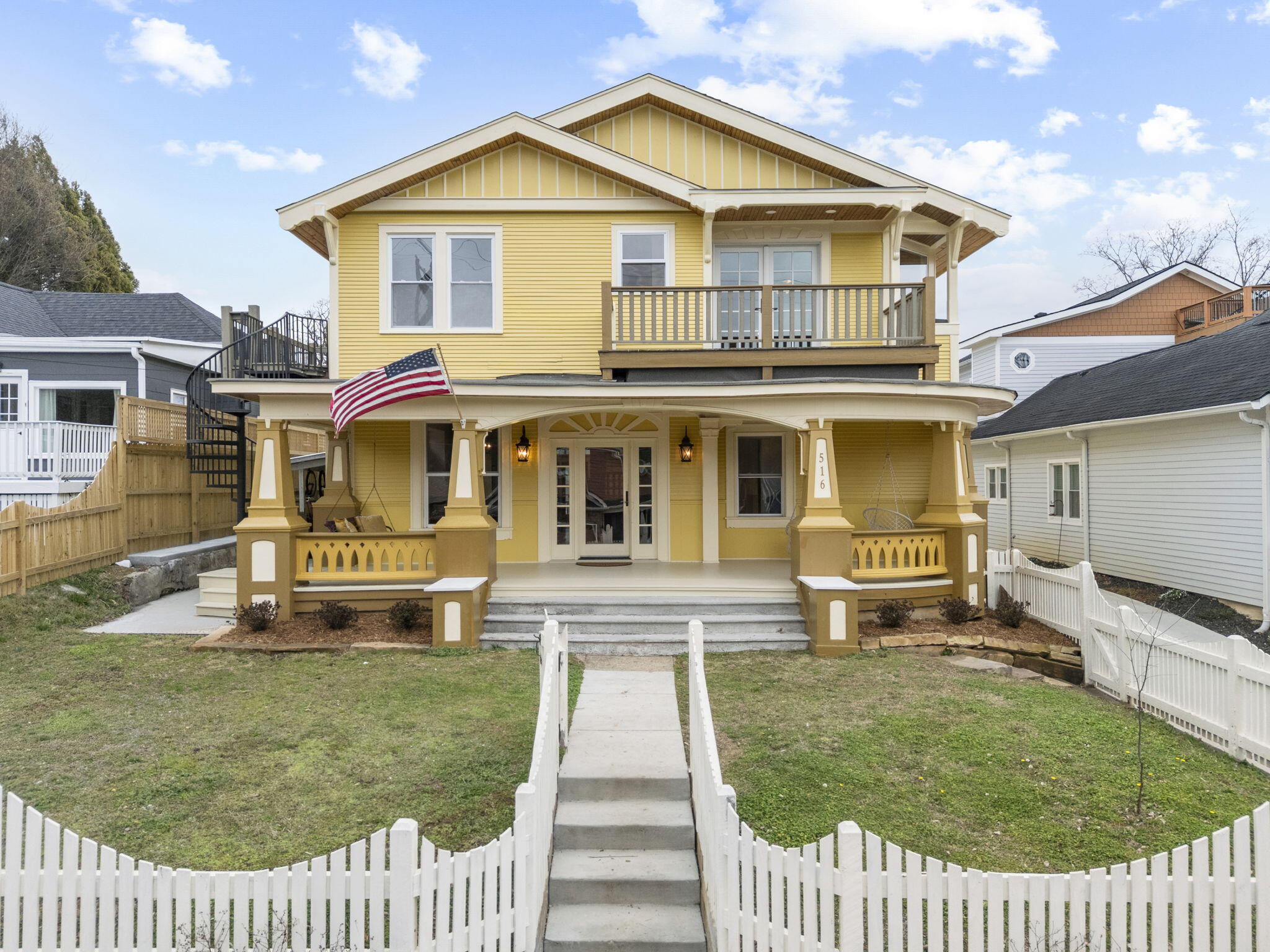 516 Tucker Street Chattanooga, TN 37405 - Photo 2 of 83 4-web-or-mls-DJI_20260218125839_0006_D