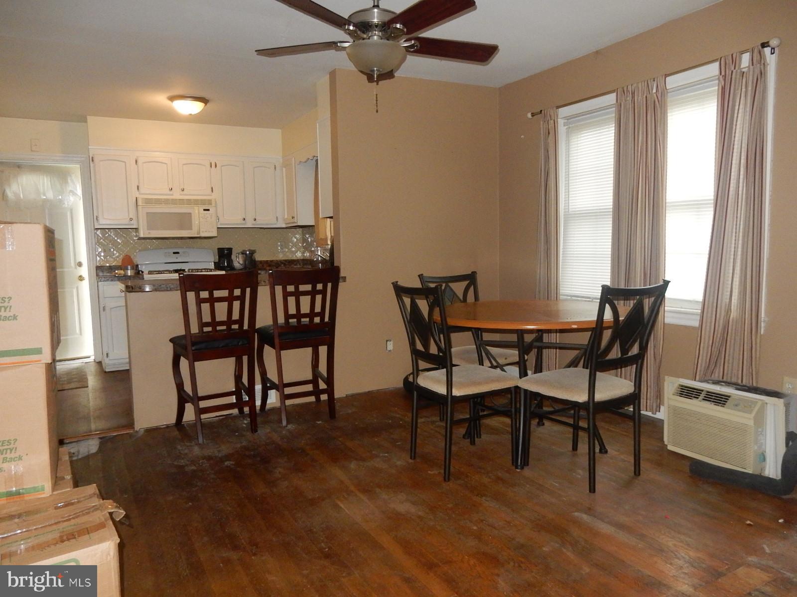 10 Webster Avenue Stratford, NJ 08084 - Photo 6 of 7 Dining Room
