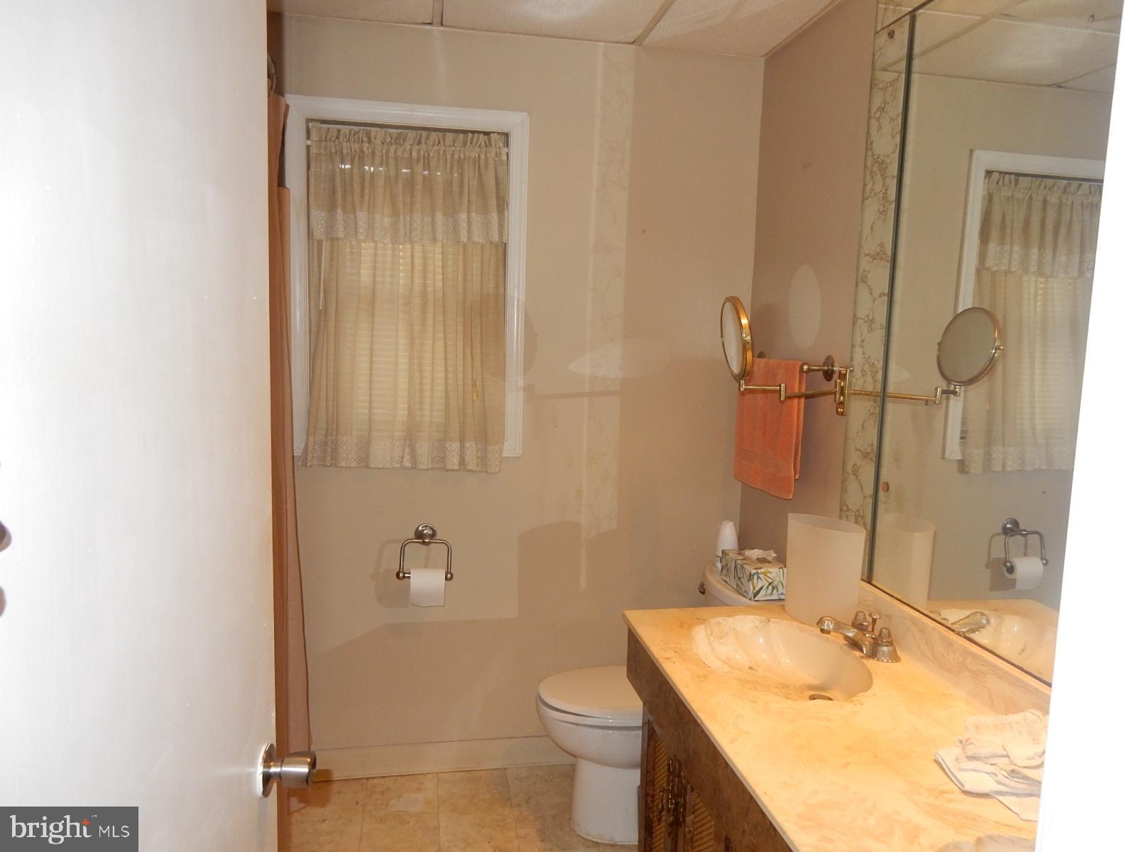 10 Webster Avenue Stratford, NJ 08084 - Photo 7 of 7 Bathroom