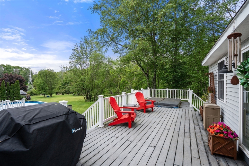108 Town Farm Road Westminster, MA 01473 - Photo 5 of 33