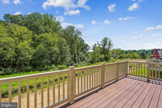 $3,495 | 19753 Green Village Drive, Montgomery Village, MD 20886