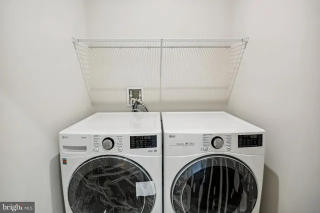 $3,495 | 19753 Green Village Drive, Montgomery Village, MD 20886