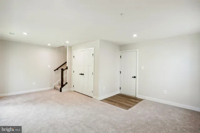 $3,495 | 19753 Green Village Drive, Montgomery Village, MD 20886